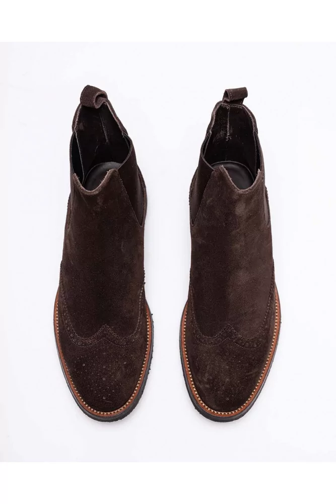 brown boots with elastic sides