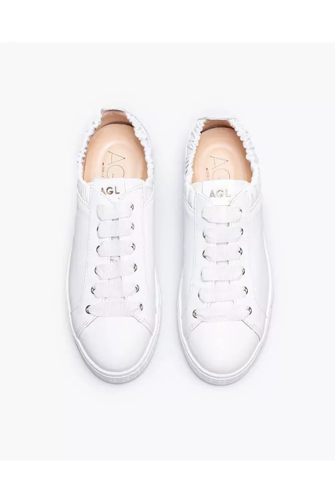 AGL pour Jacques Loup Fine and light off white colored sneakers